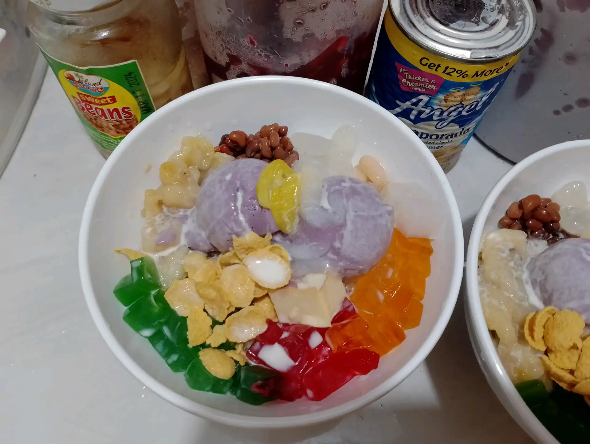 halo-halo