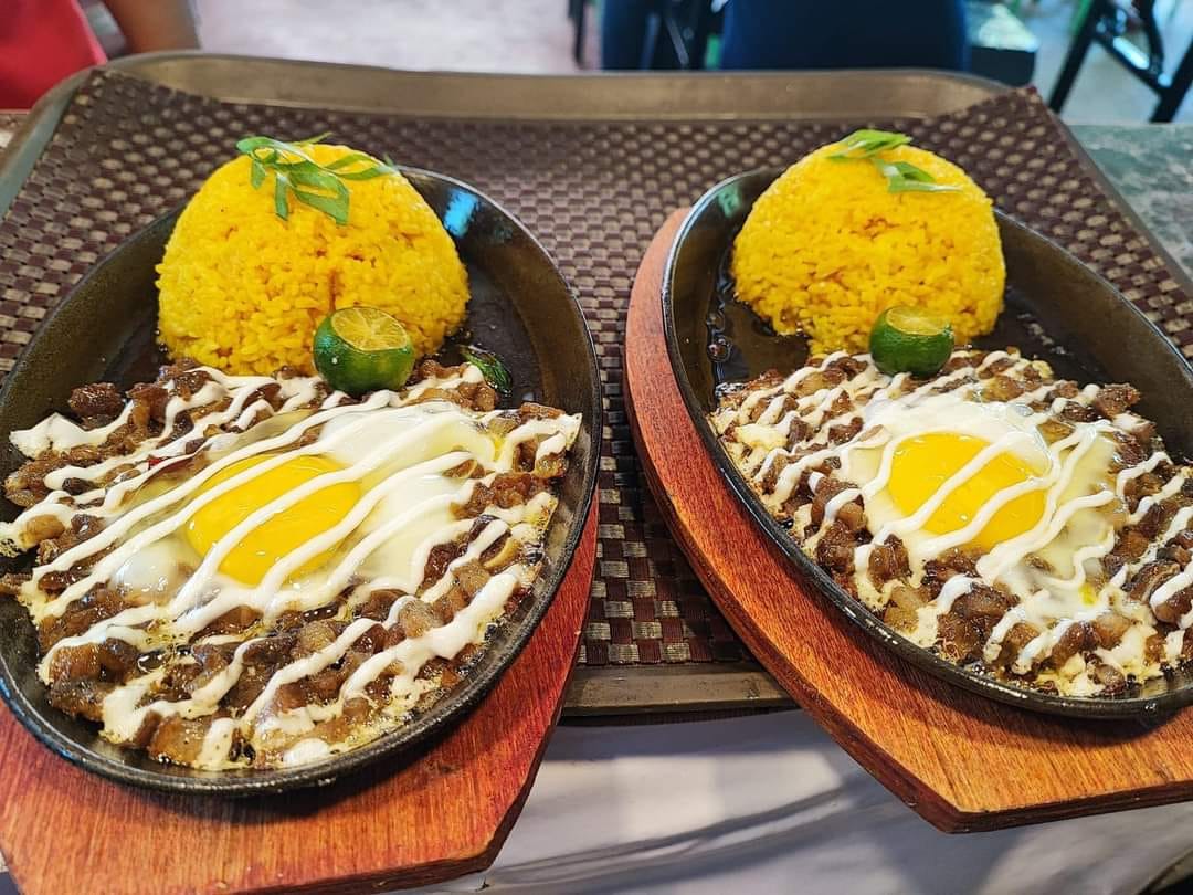 S6 - Sizzling Pork Sisig