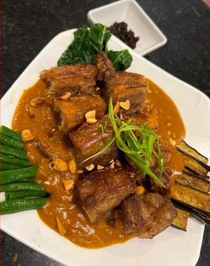 Crispy Pork Kare-Kare