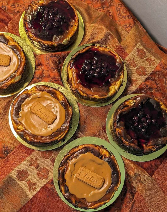 Blueberry Burnt Basque Cheesecake