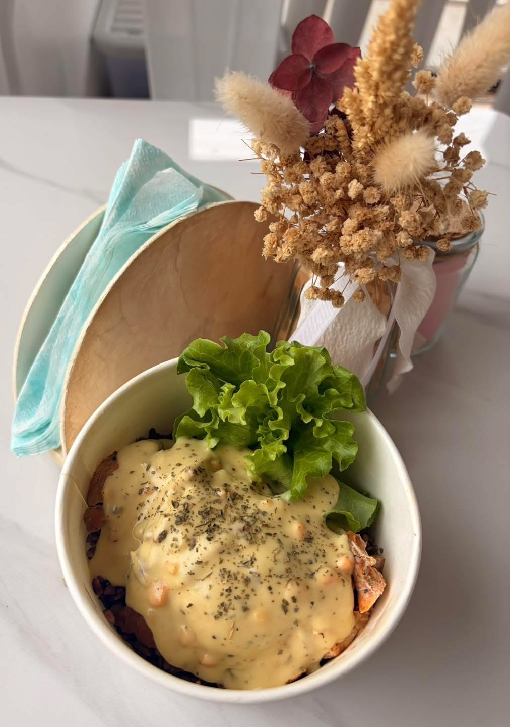 Baked Chicken Breast W/Ala King Sauce