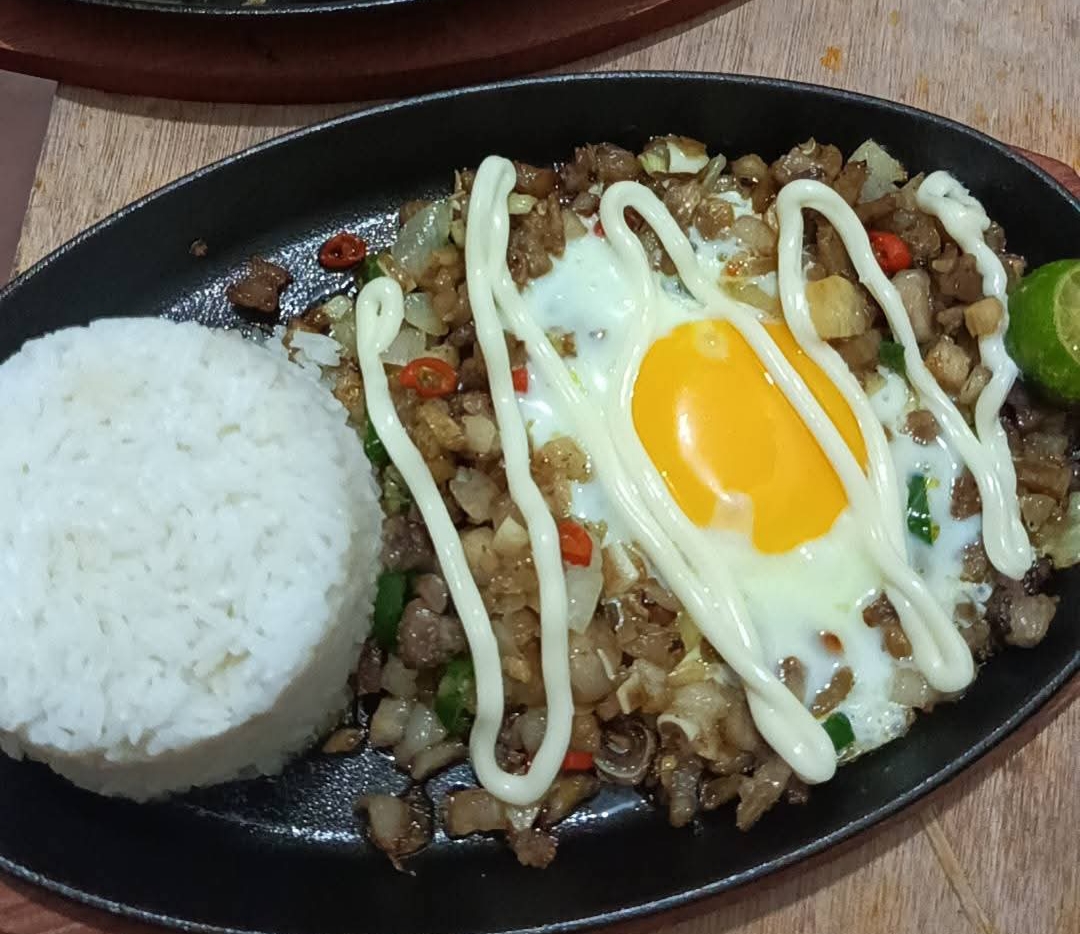 Maskara Pork Sisig (with Rice)