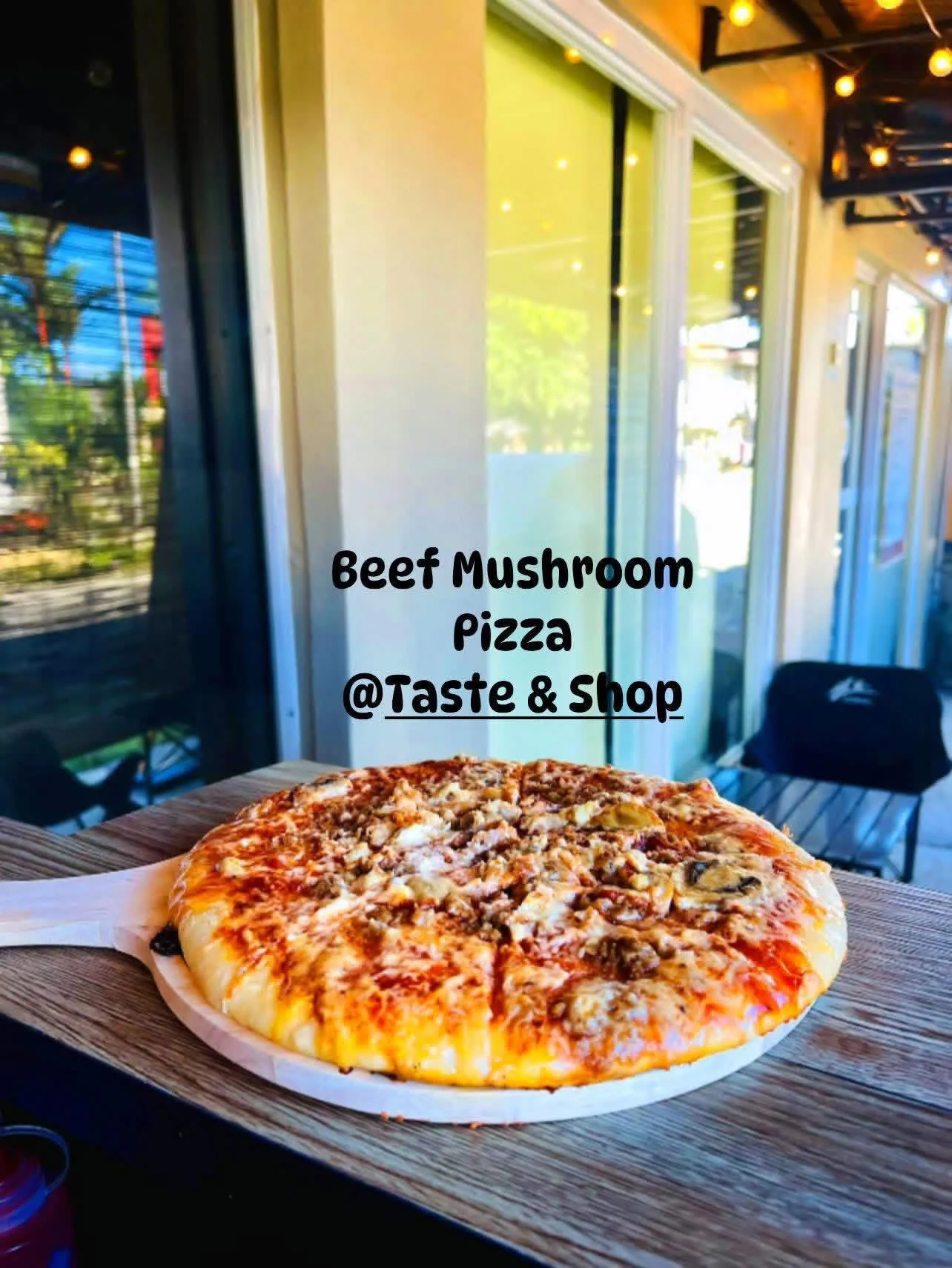 Beef Mushroom Pizza