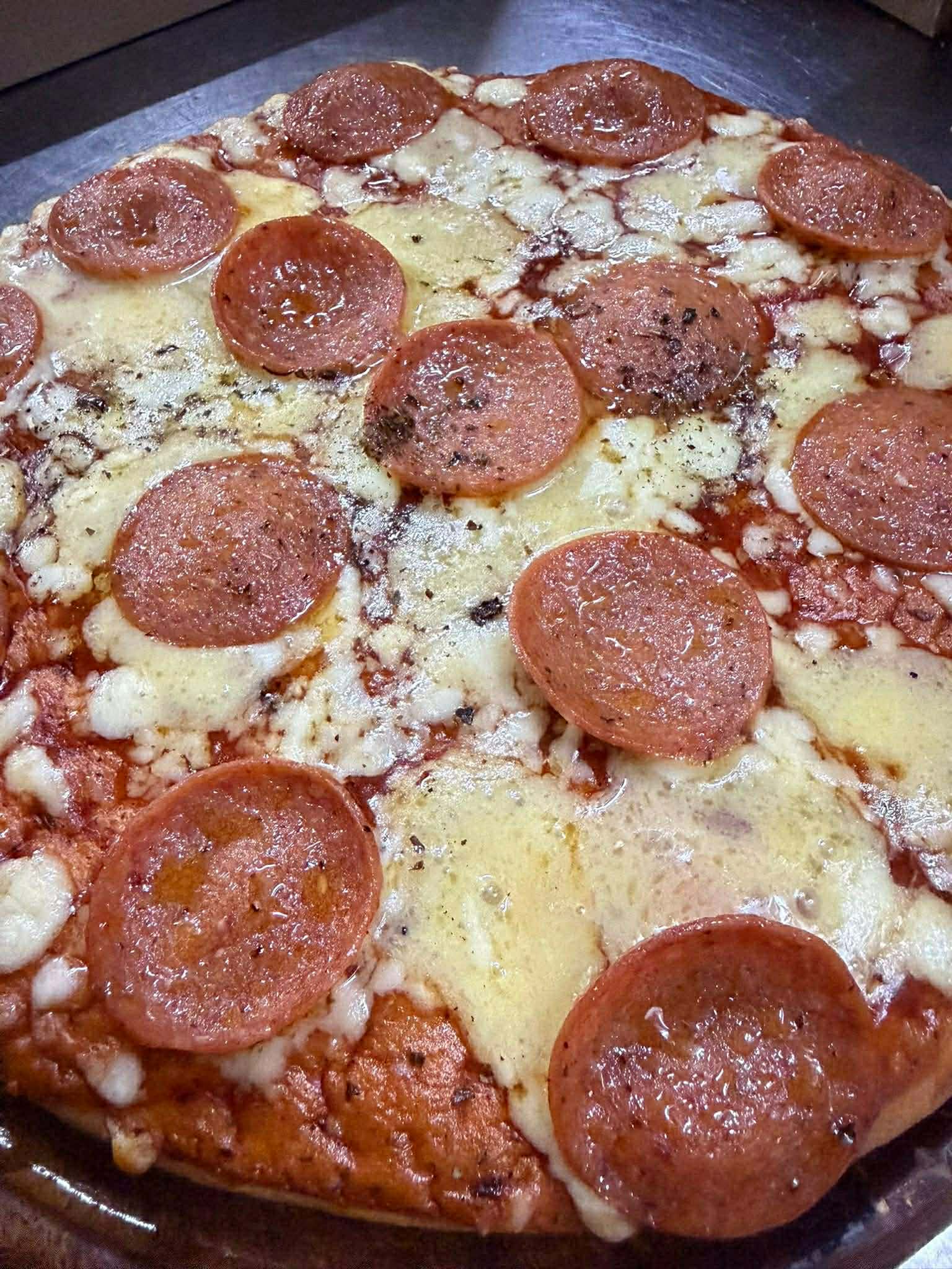 Pepperoni 11"