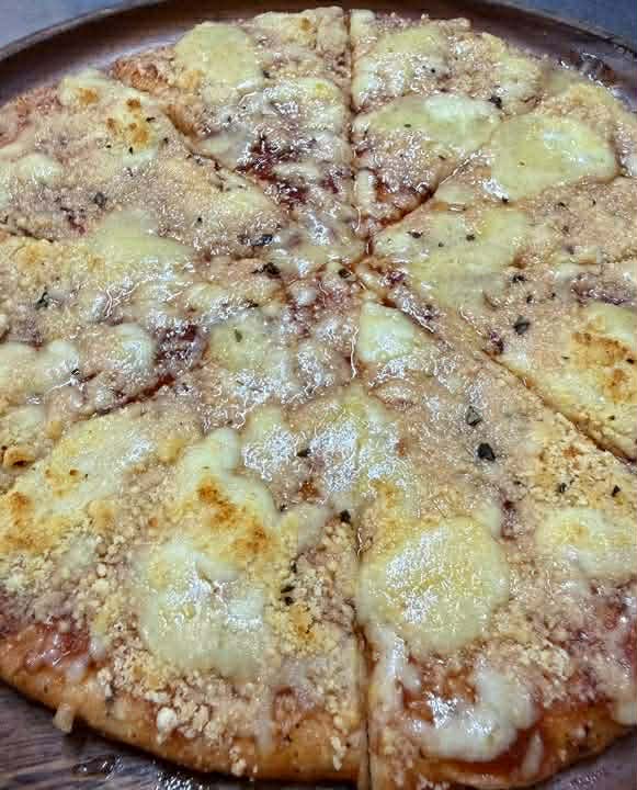 All Cheese 18"